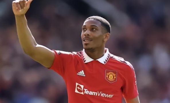 这位中场大 这位中场大