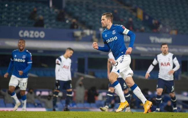 无数球迷为 无数球迷为